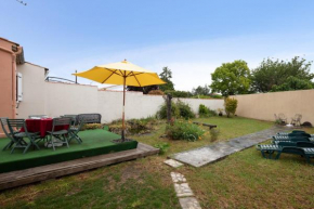 Nice house with garden and terrace in La Rochelle - Welkeys